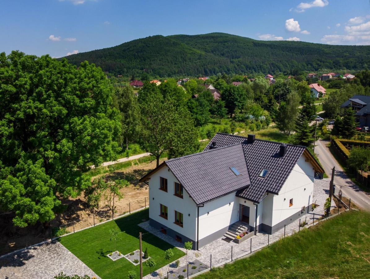 Dom Pod Jesionem Apartment Jaroszowice Exterior foto