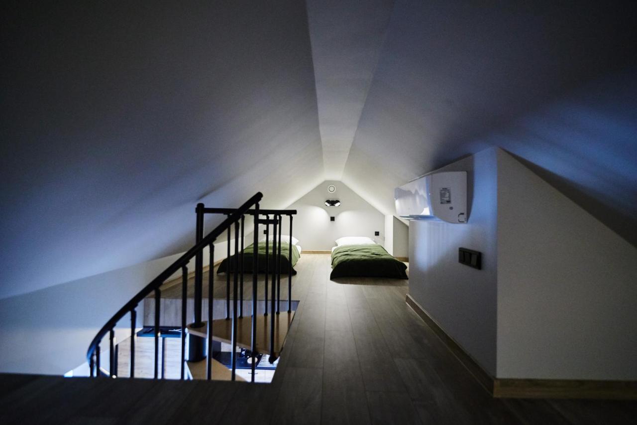 Dom Pod Jesionem Apartment Jaroszowice Exterior foto