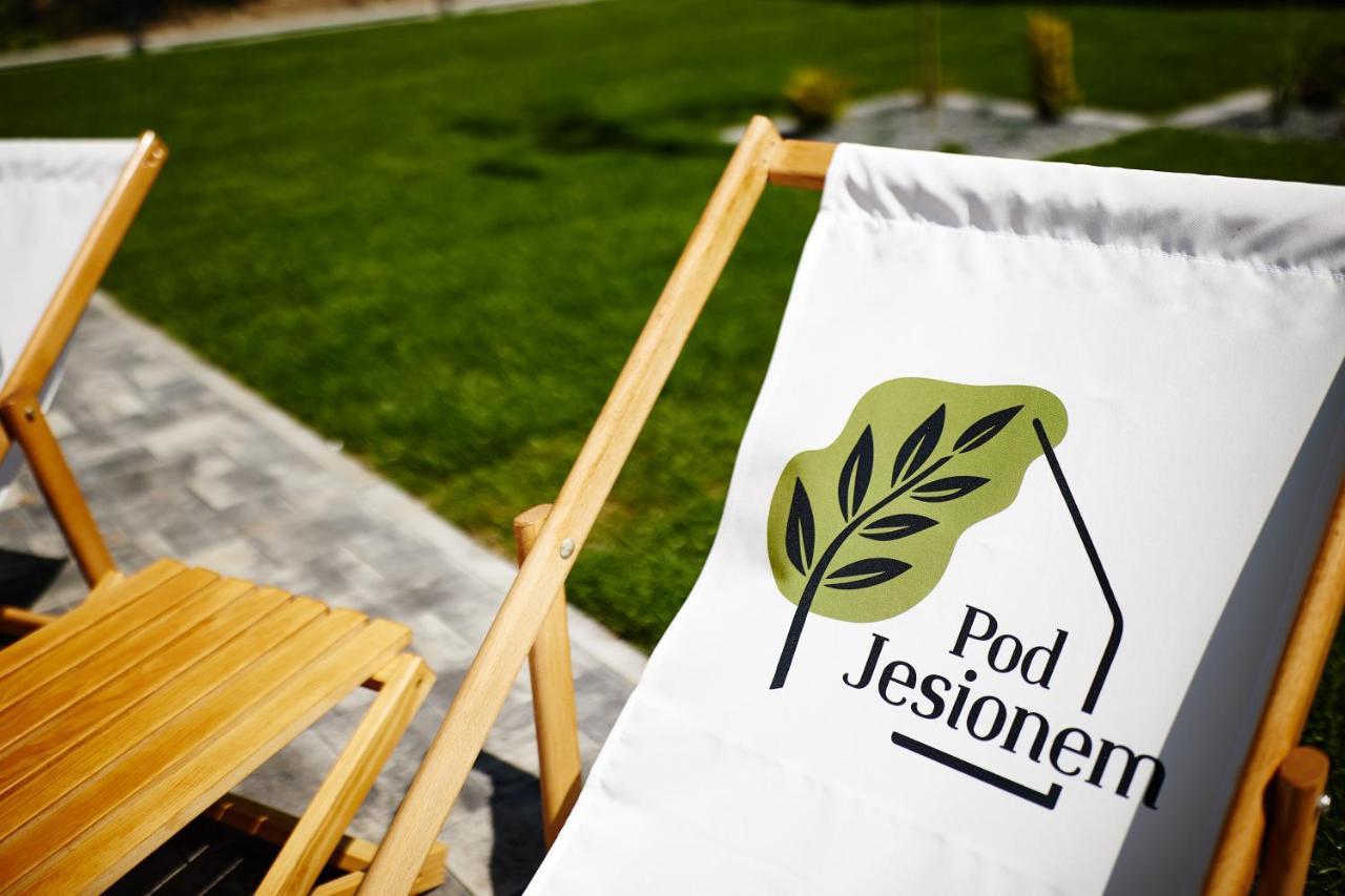 Dom Pod Jesionem Apartment Jaroszowice Exterior foto